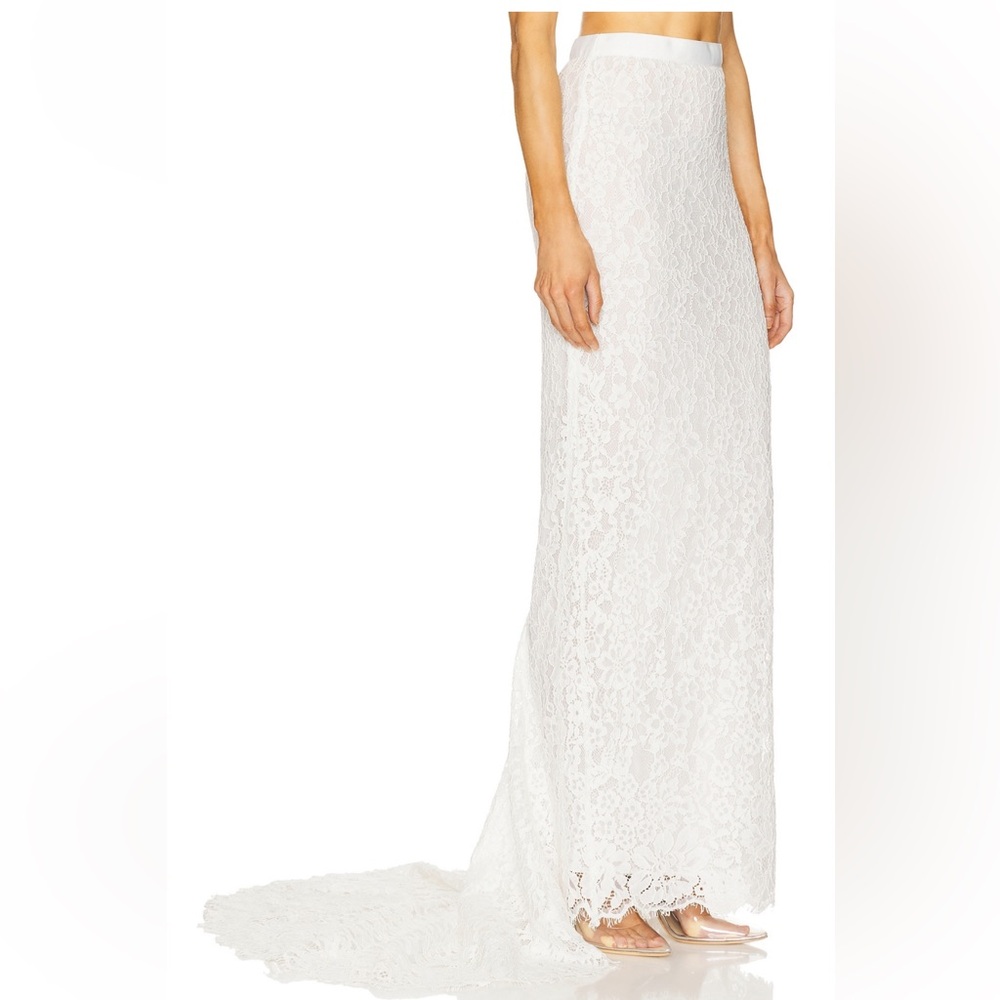 The forever Audrey skirt in white by Helsa - Picture 5 of 9